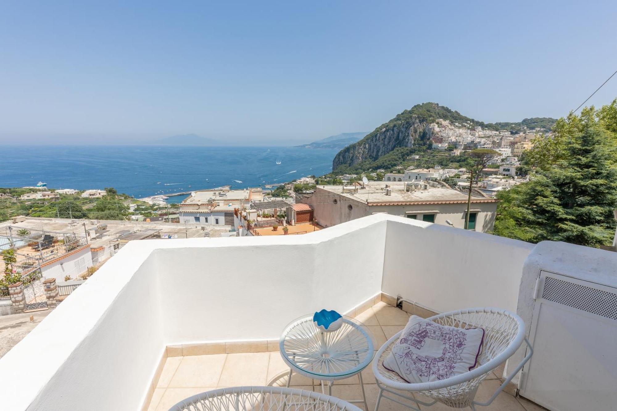 Villa La Pergola Capri Exterior photo